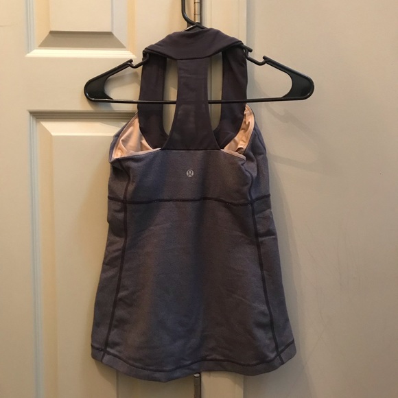 lululemon athletica Tops - Lulu tank sz 4 with bra lining
